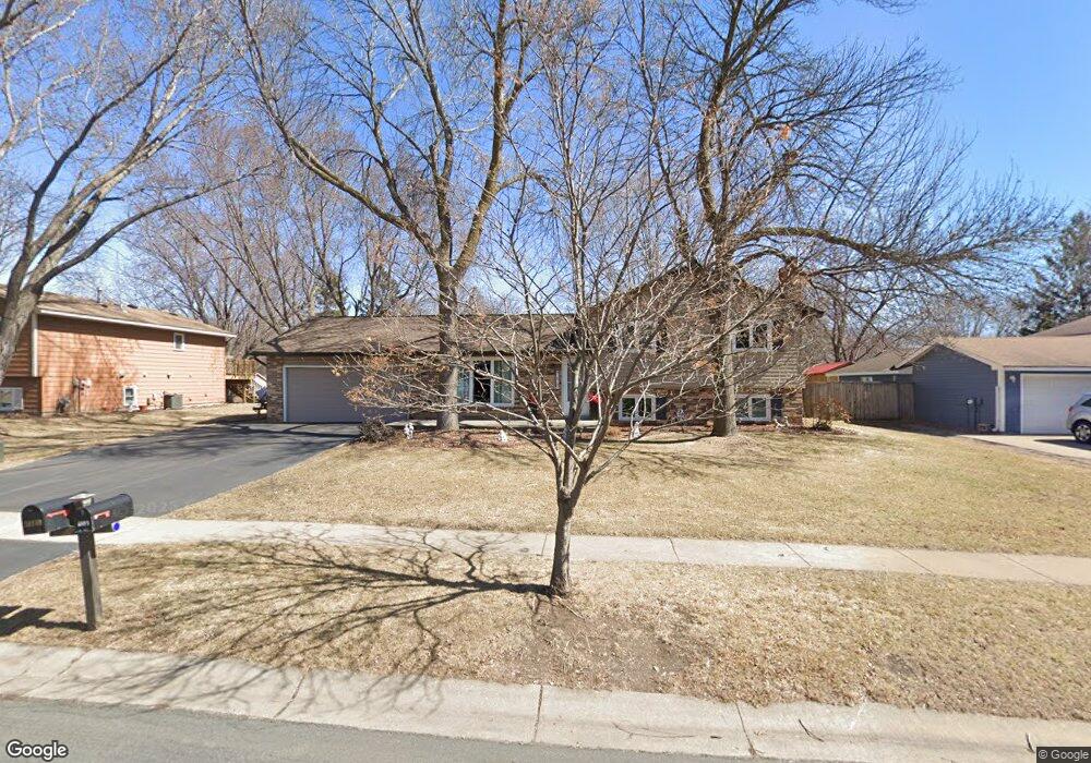 10180 Nathan Ln N, Maple Grove, MN 55369 - photo 1