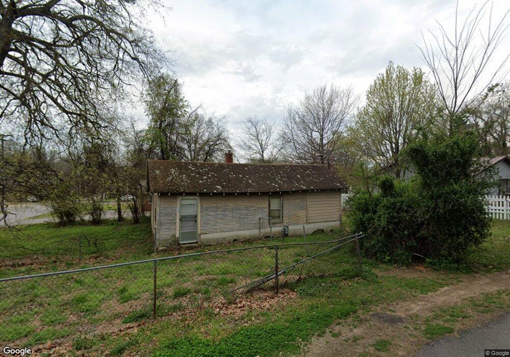 820 E Harrison St, Tahlequah, OK 74464 - photo 1