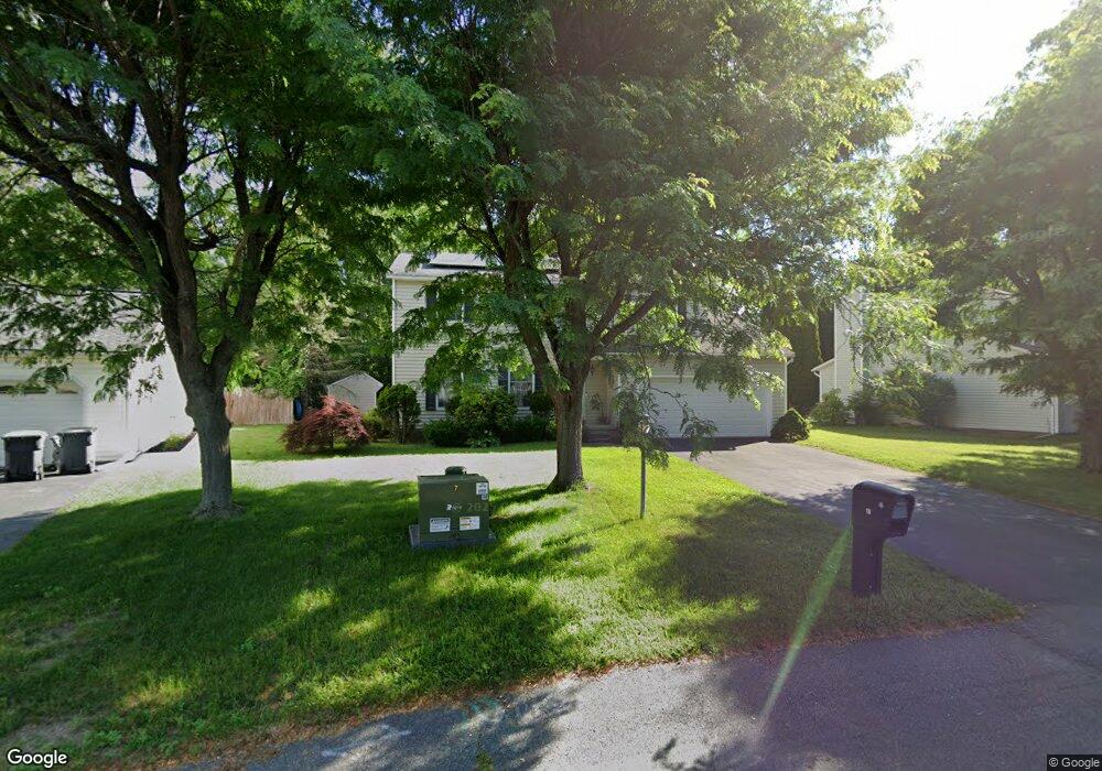 18 Ann Lee Ct, Latham, NY 12110 - photo 1