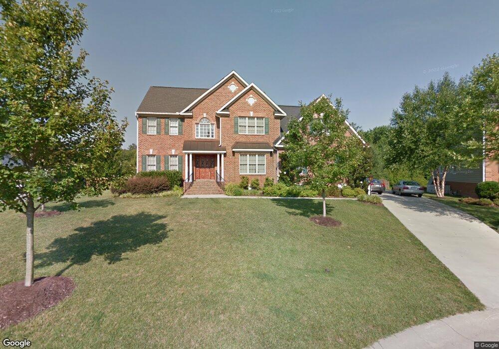 11817 Olde Covington Way, Glen Allen, VA 23059 - photo 1