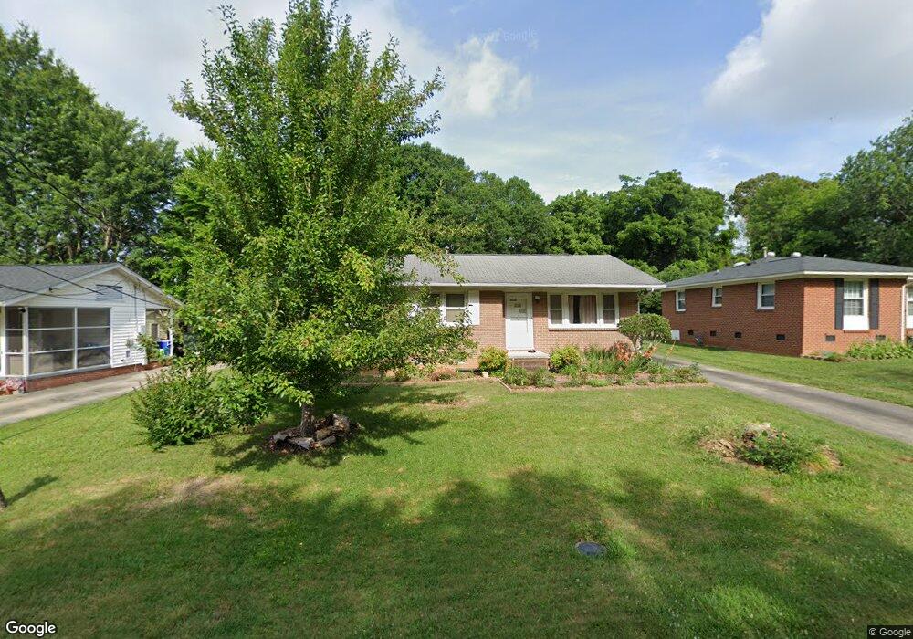 2314 Emerywood Rd, Greensboro, NC 27403 - photo 1