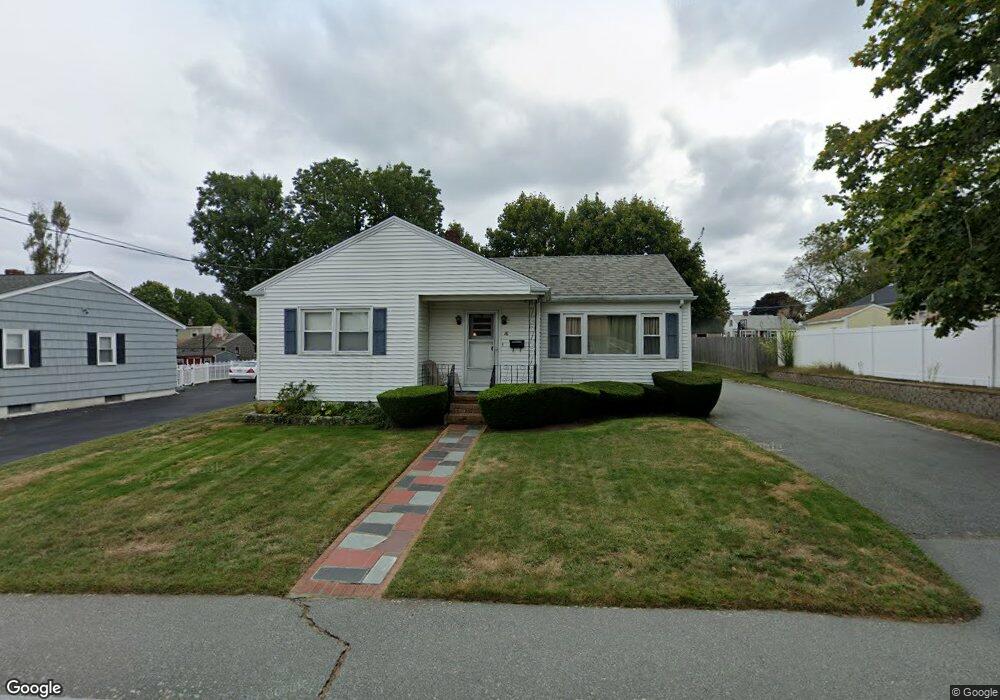 16 Meadow St, South Dartmouth, MA 02748 - photo 1