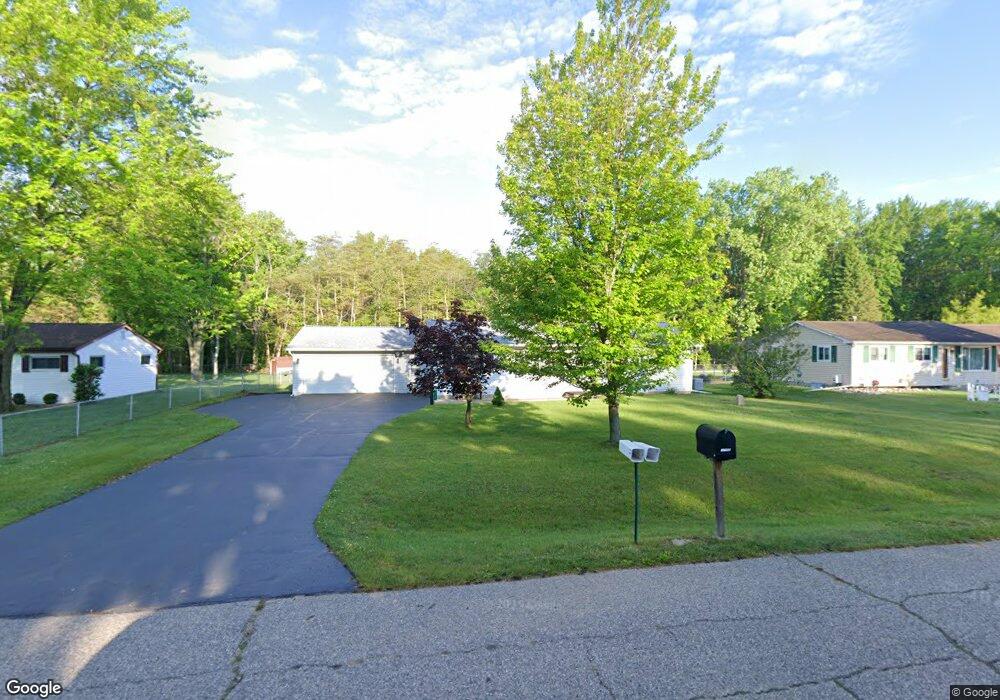11141 Langdon Dr, Clio, MI 48420 - photo 1