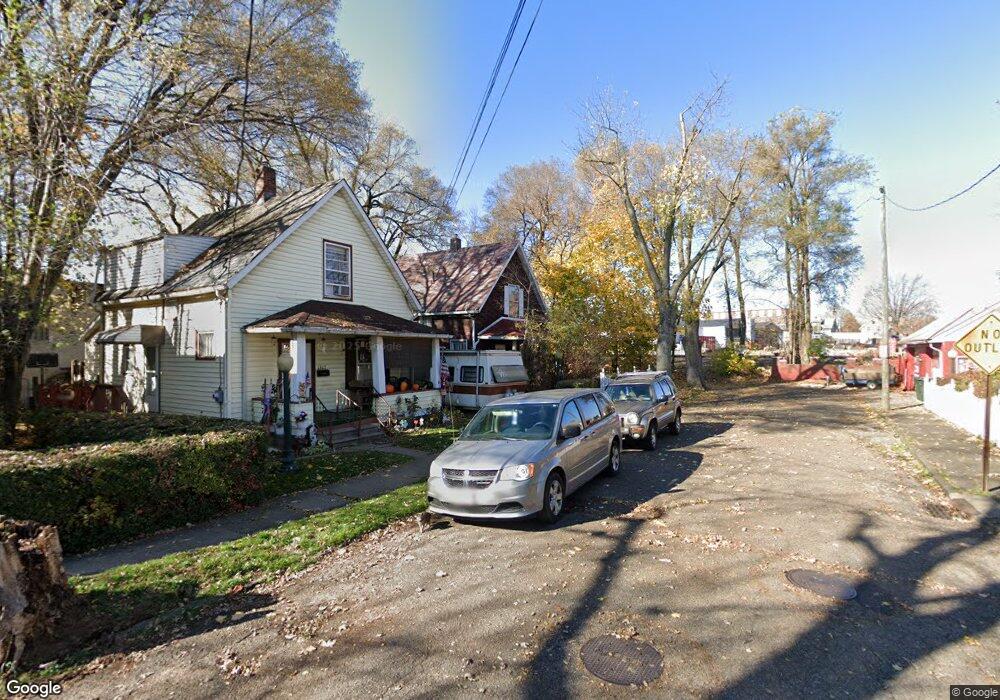 1305 Garfield Ave SW, Canton, OH 44706 - photo 1