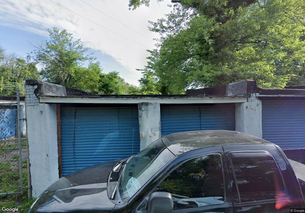 2800 Kinsey Ave, Baltimore, MD 21223 - photo 1