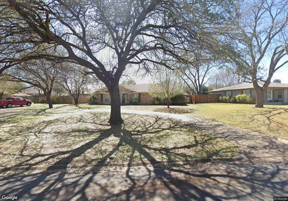 802 Shady Creek Dr, Cleburne, TX 76033 - photo 1