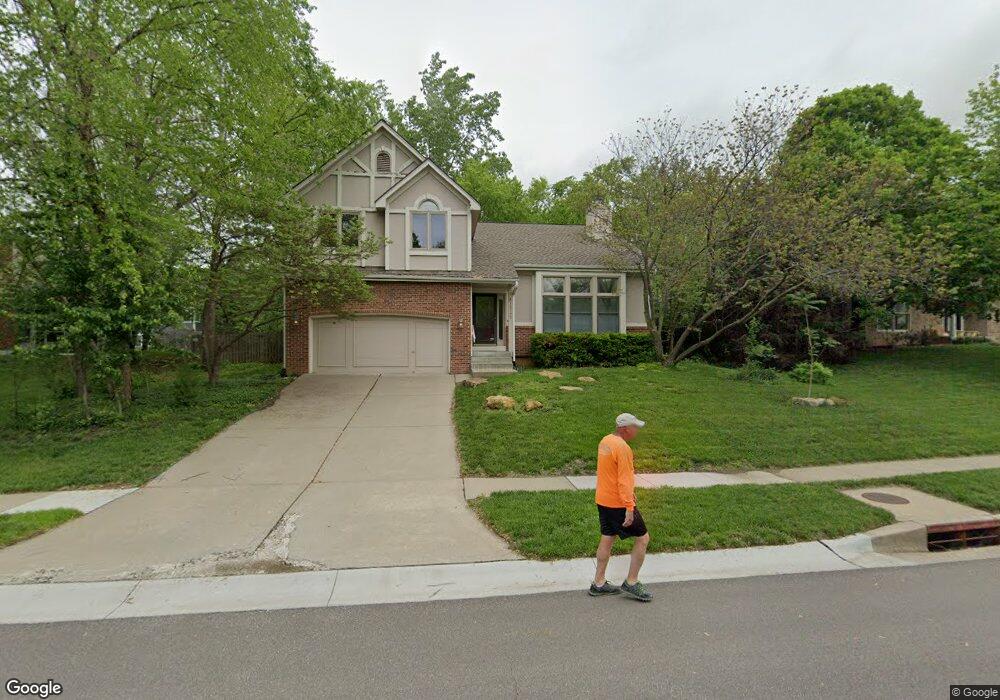 13702 W 50th St, Shawnee, KS 66216 - photo 1