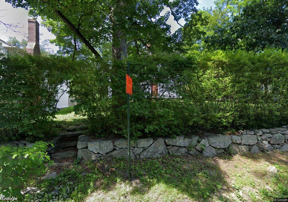 1053 Silvermine Rd, New Canaan, CT 06840 - photo 1