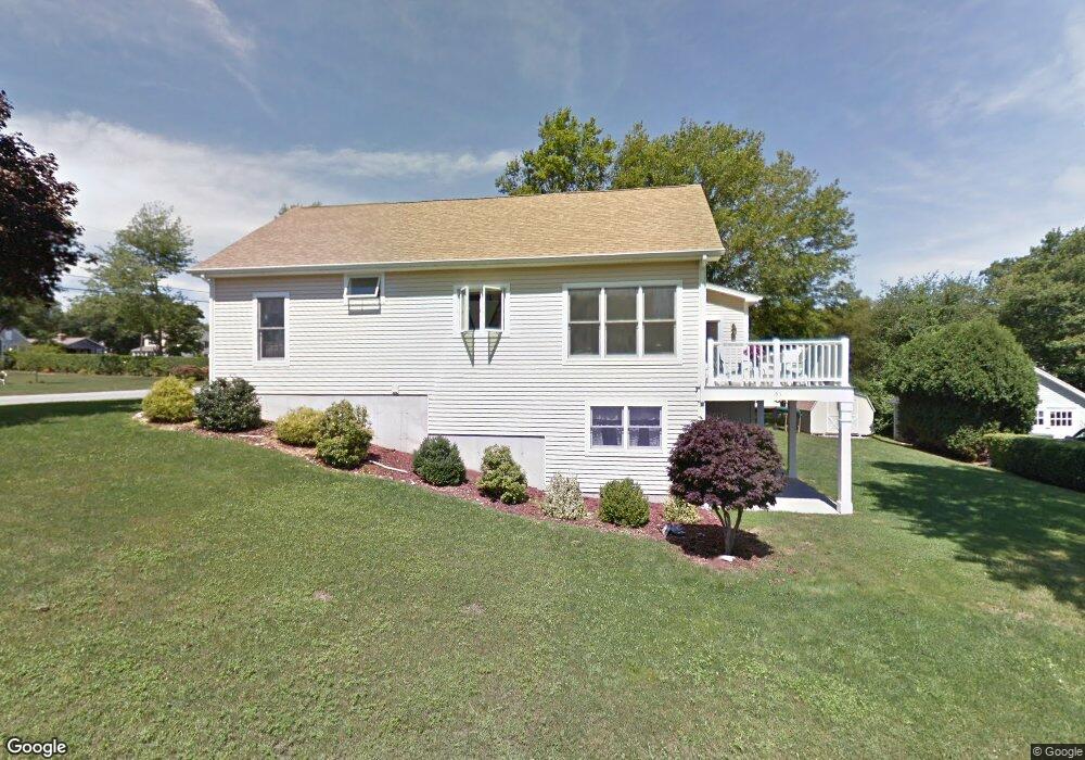 31 Whitecap Rd, Niantic, CT 06357 - photo 1