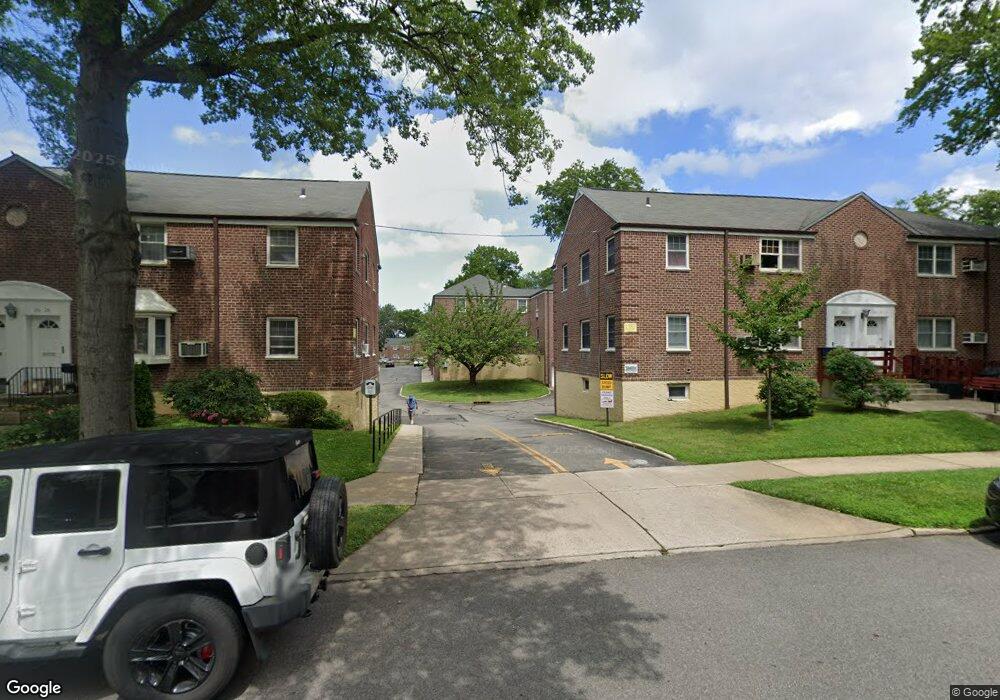 25141 61st Ave, Little Neck, NY 11362 - photo 1