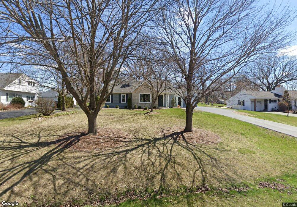 1250 Blue Ridge Blvd, Elm Grove, WI 53122 - photo 1