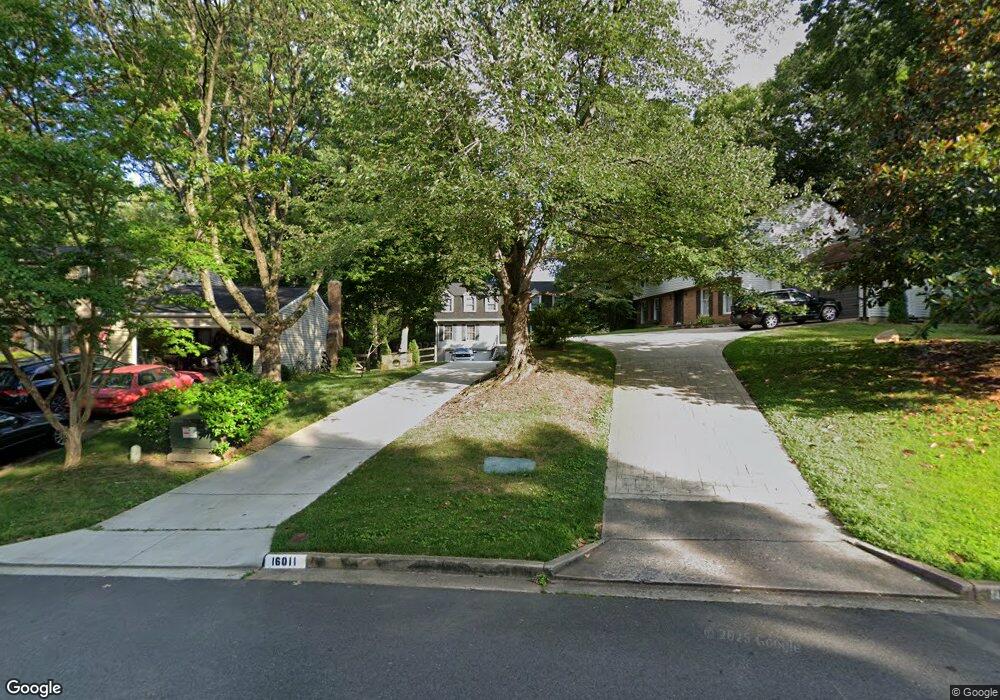 16011 Fairway Dr, Dumfries, VA 22025 - photo 1