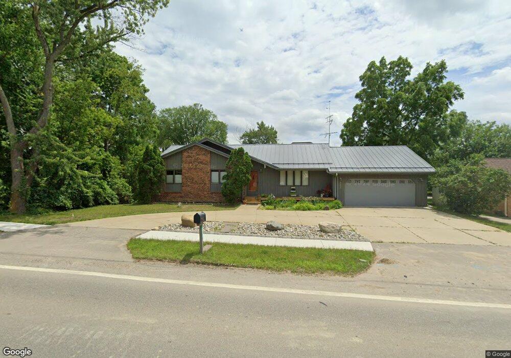 4049 Green Lake Rd, West Bloomfield, MI 48324 - photo 1