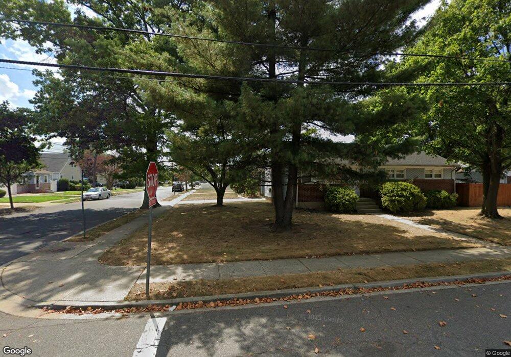 36 Morton Ave, West Hempstead, NY 11552 - photo 1