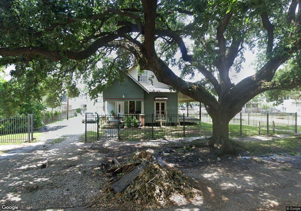 423 E 15th St, Houston, TX 77008 - photo 1