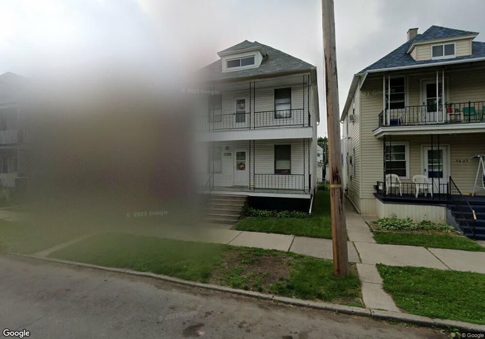 9423 Mcdougall St, HamtraMcK, MI 48212 - photo 1