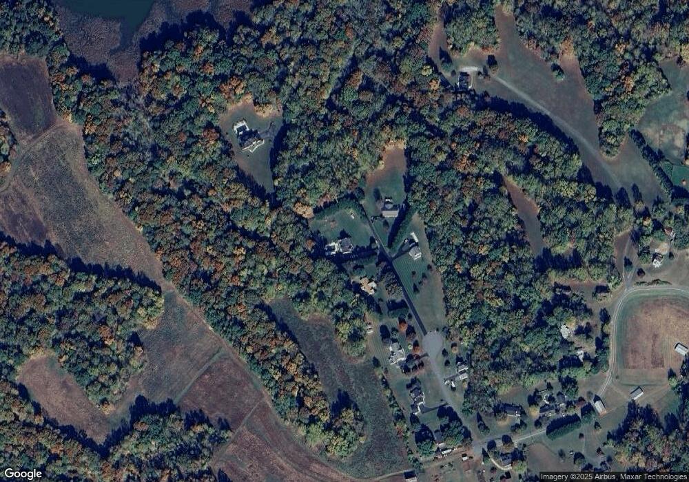 1940 Quiet Meadows Ct, Huntingtown, MD 20639 - photo 1