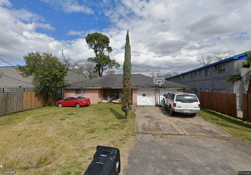 6511 Gammage St, Houston, TX 77087 - photo 1