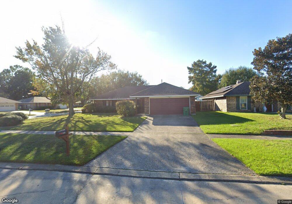 907 Liberty Ln, Slidell, LA 70458 - photo 1