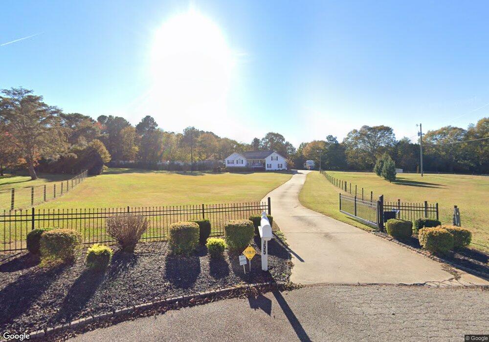 155 Price Dr W, Locust Grove, GA 30248 - photo 1