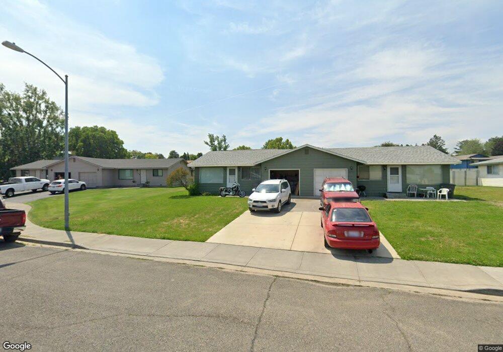 3709 W 16th Place, Kennewick, WA 99338 - photo 1