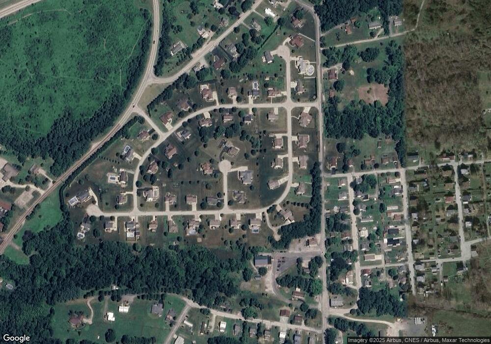 157 Clover Cir, Latrobe, PA 15650 - photo 1