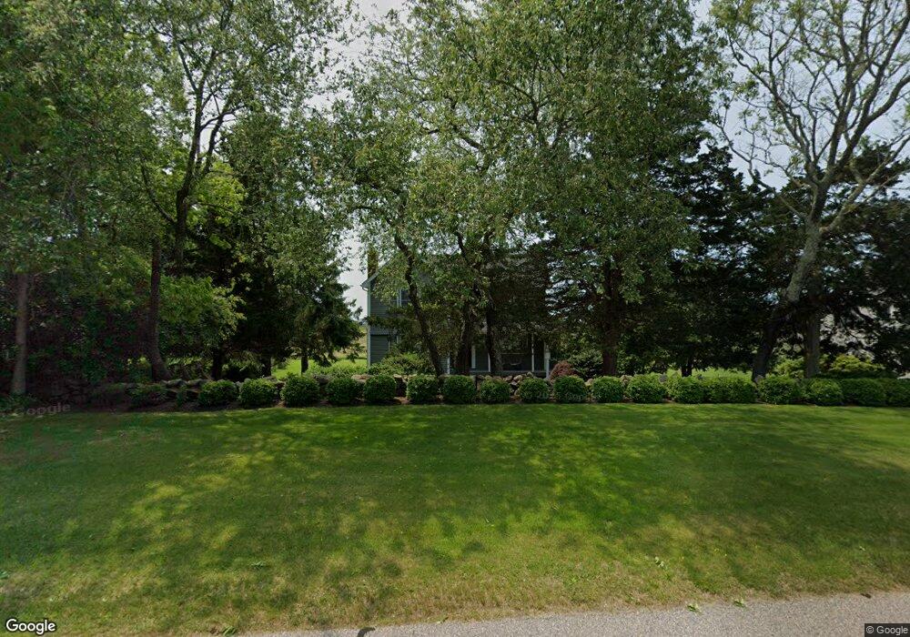 327 Shore Rd, Westerly, RI 02891 - photo 1