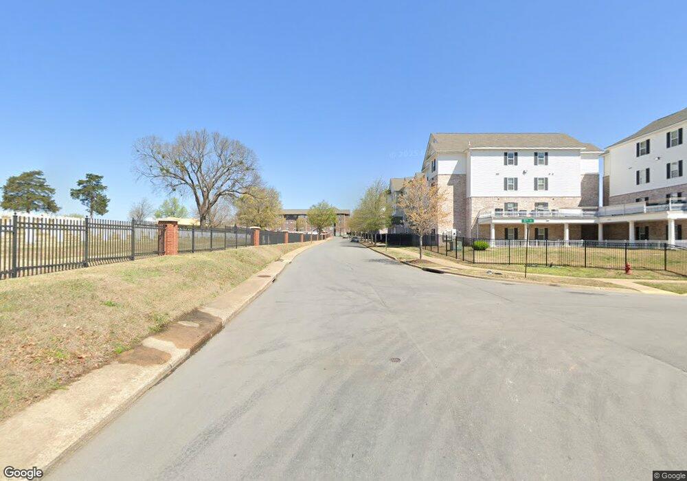 1102 Dunn Ave, Fayetteville, AR 72701 - photo 1