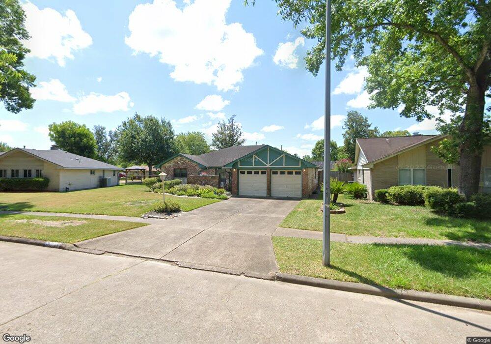 9762 Ebb St, Houston, TX 77089 - photo 1