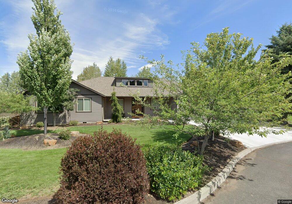 20940 Vail Run Cir, Bend, OR 97701 - photo 1