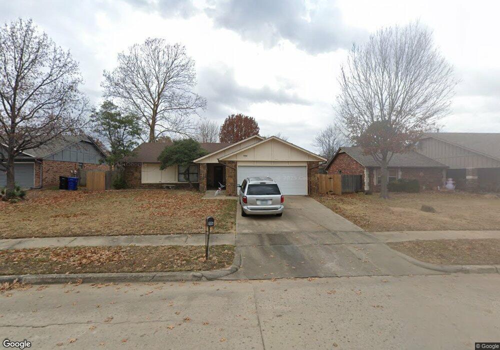 3104 S Juniper Place, Broken Arrow, OK 74012 - photo 1