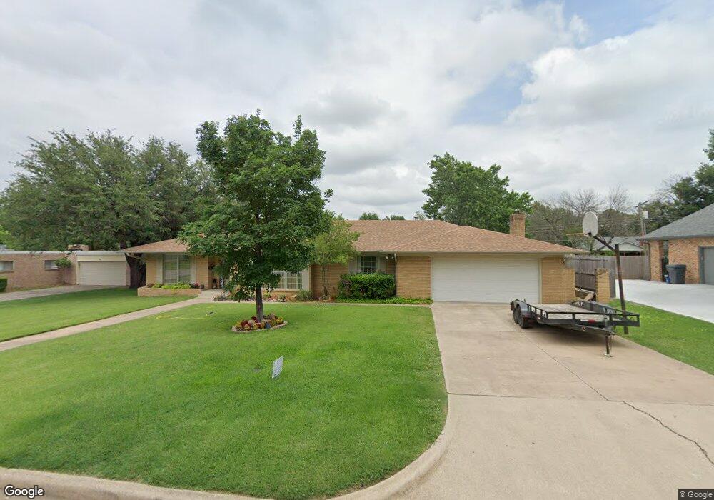 816 Ridgecrest St, Ardmore, OK 73401 - photo 1