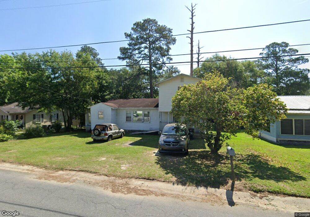 321 10th St SE, Moultrie, GA 31768 - photo 1