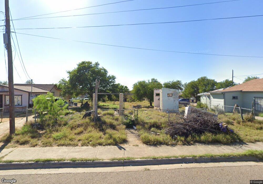 2618 Marcella Ave, Laredo, TX 78040 - photo 1