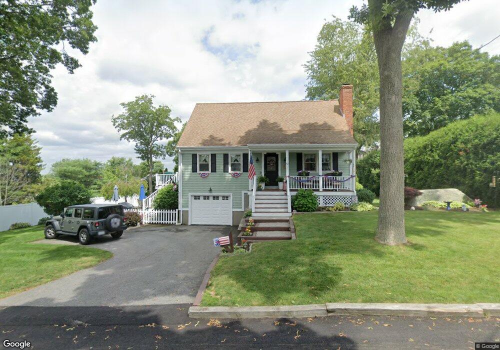 37 Peck Ave, Bristol, RI 02809 - photo 1