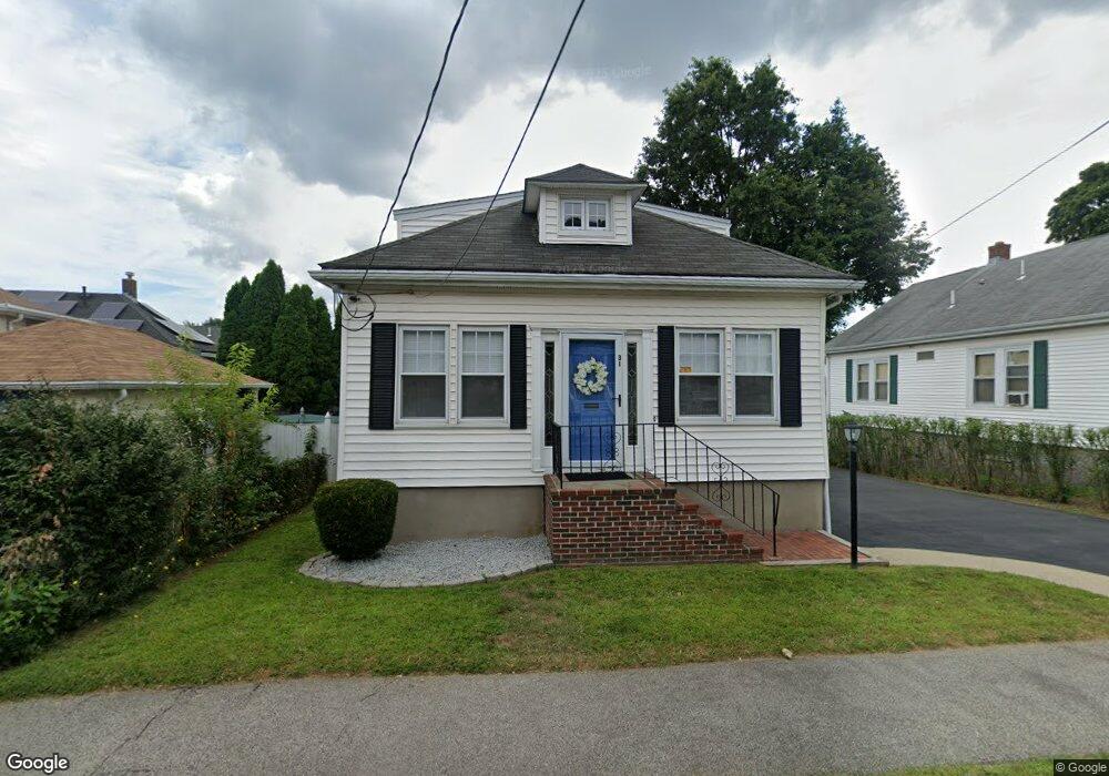 31 Berkeley St, Quincy, MA 02169 - photo 1