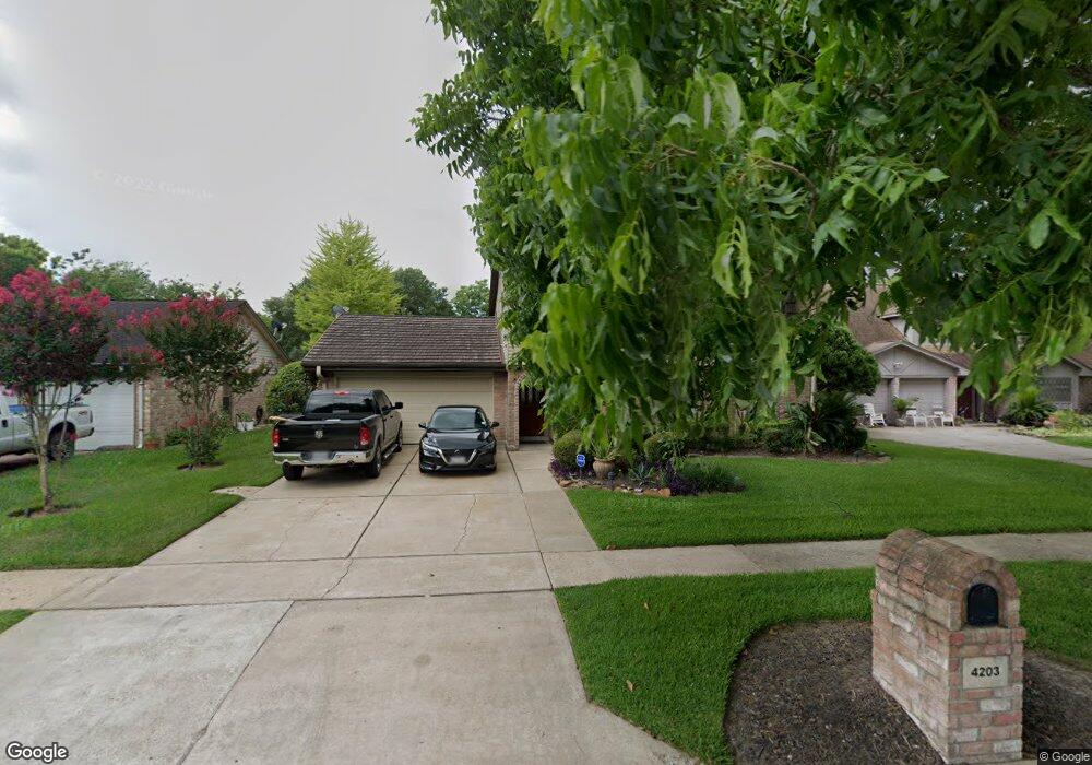 4203 R V Mayfield Dr, Houston, TX 77088 - photo 1