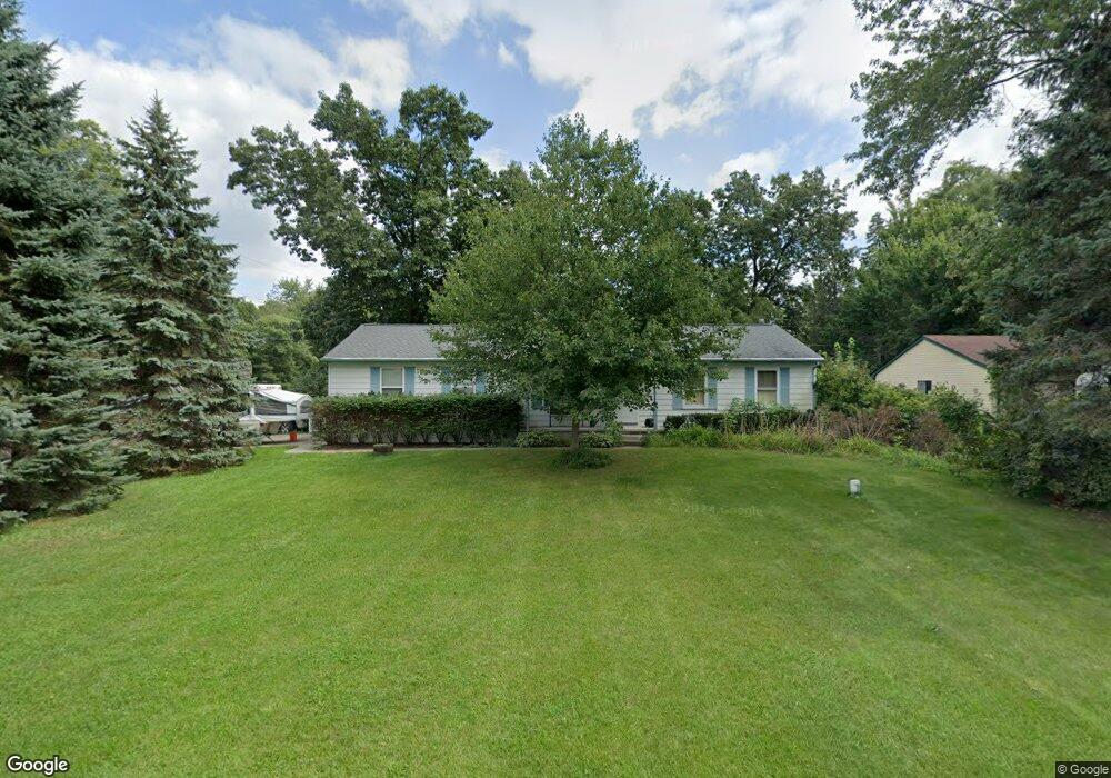 3215 Sutcliff Ave, West Bloomfield, MI 48324 - photo 1
