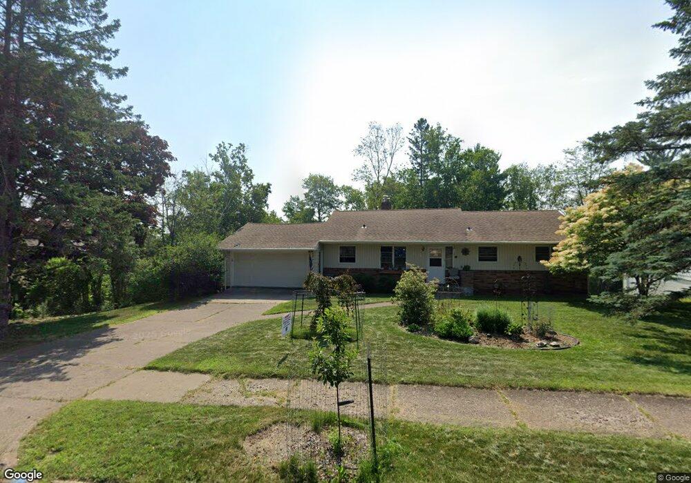 2730 E 8th St, Duluth, MN 55812 - photo 1