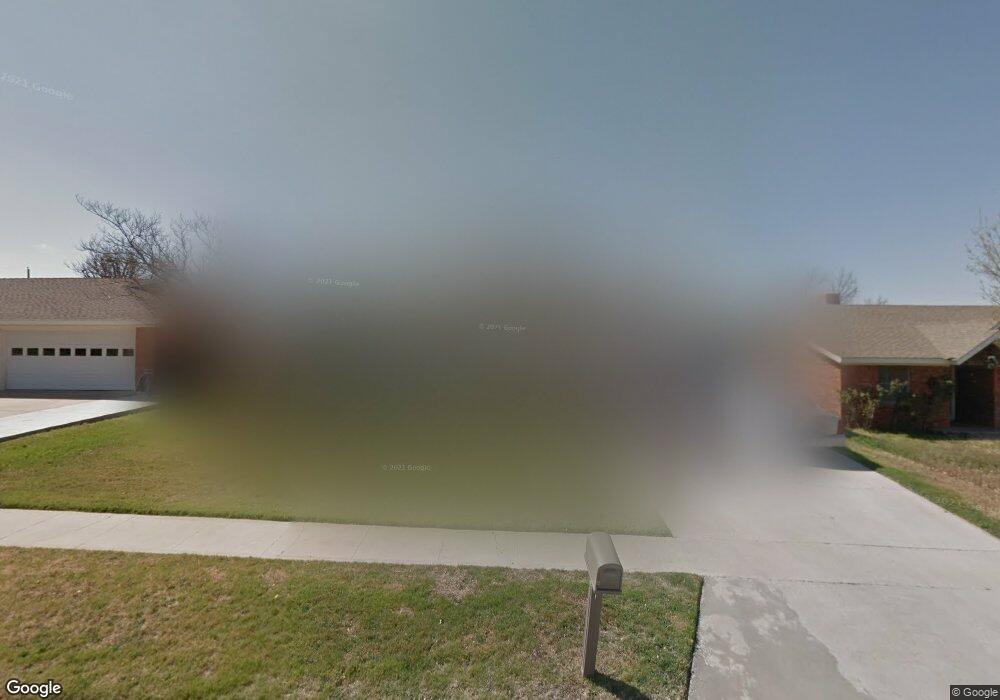 2704 Rebecca Dr, Big Spring, TX 79720 - photo 1