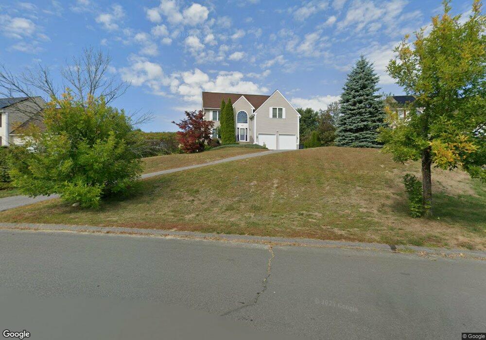 49 Macintosh Ln, Fitchburg, MA 01420 - photo 1