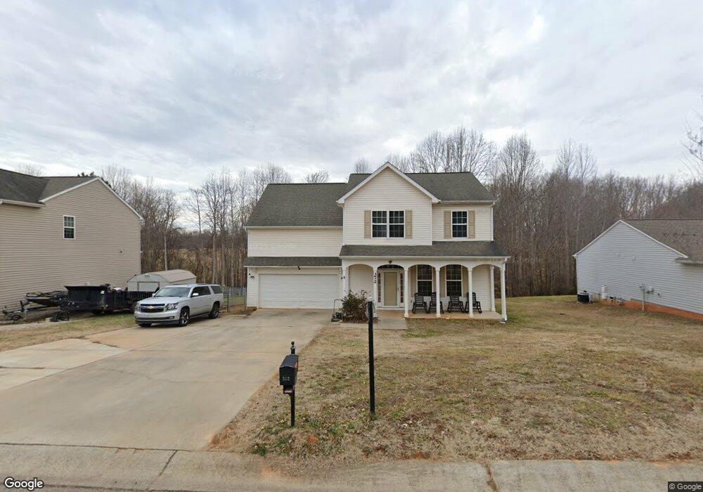 372 Lone Tree Ln, Clover, SC 29710 - photo 1