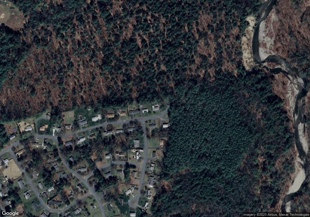 95 Lunt Dr, Greenfield, MA 01301 - photo 1