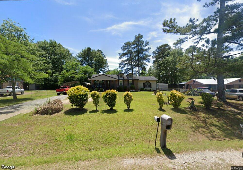 139 Allen Memorial Dr SW, Milledgeville, GA 31061 - photo 1