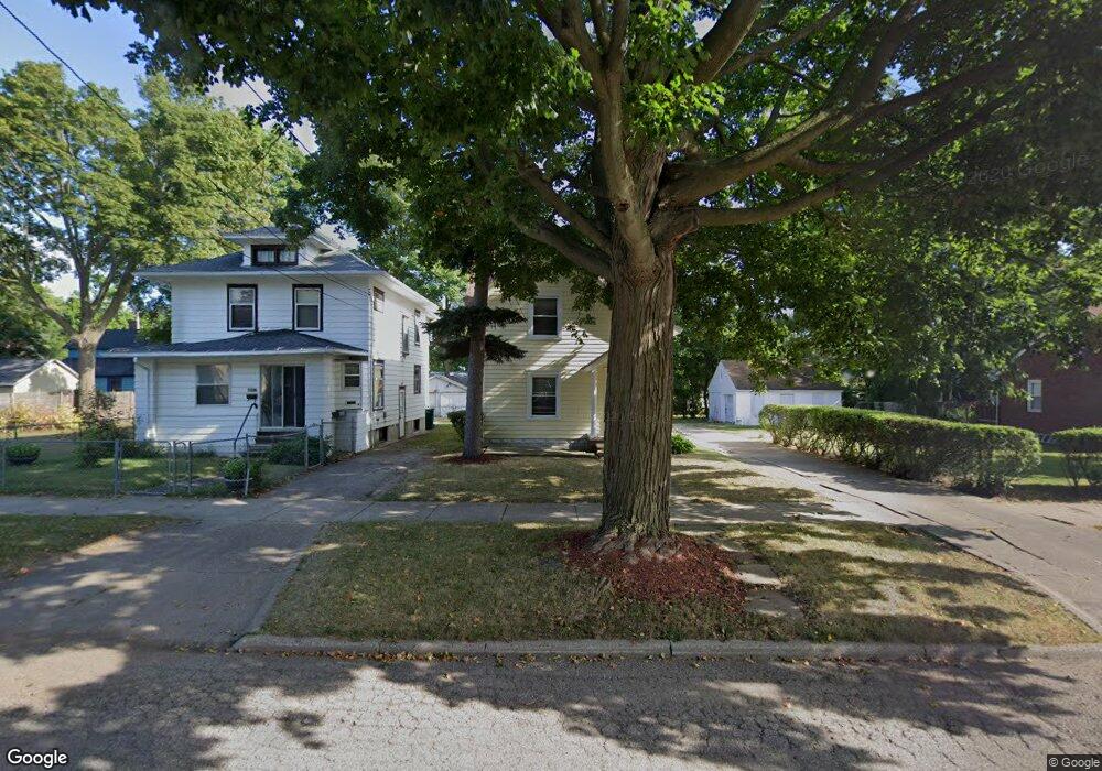 1114 W Ionia St unit 1, Lansing, MI 48915 - photo 1