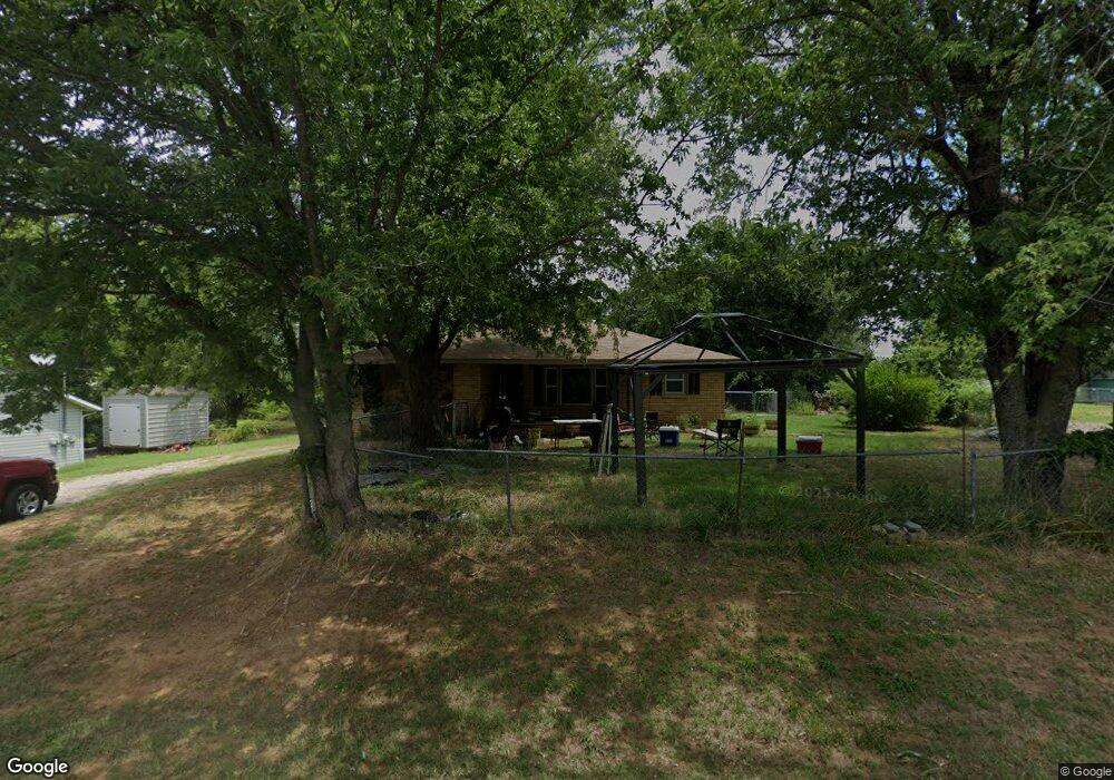116 S 2nd St, McLoud, OK 74851 - photo 1