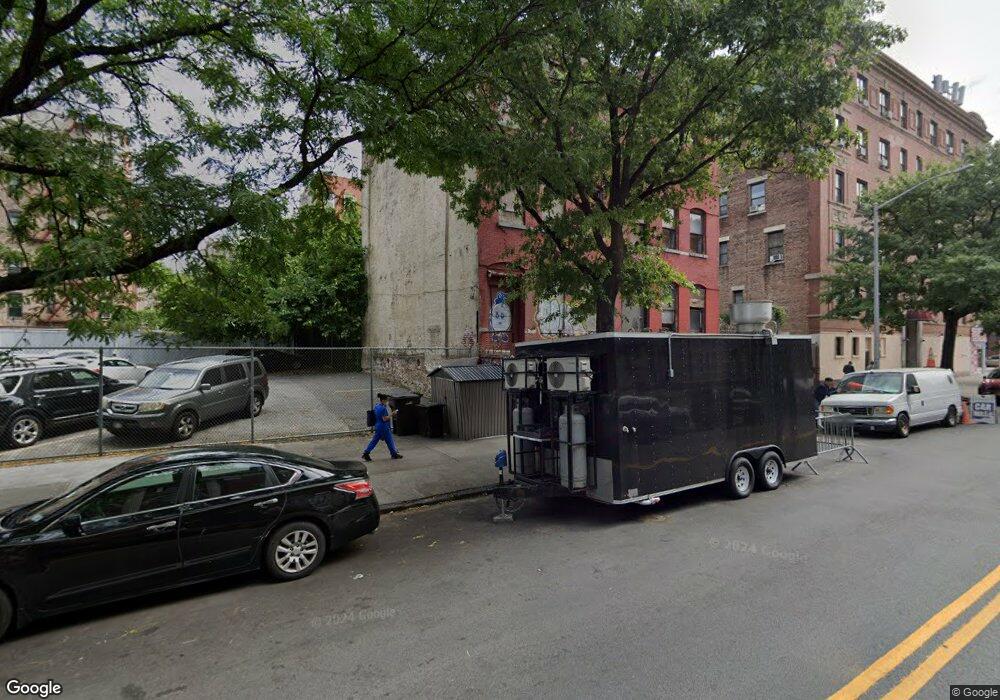 563 W 185th St, New York, NY 10033 - photo 1