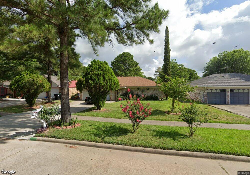 6018 Gum Grove Ln, Houston, TX 77088 - photo 1