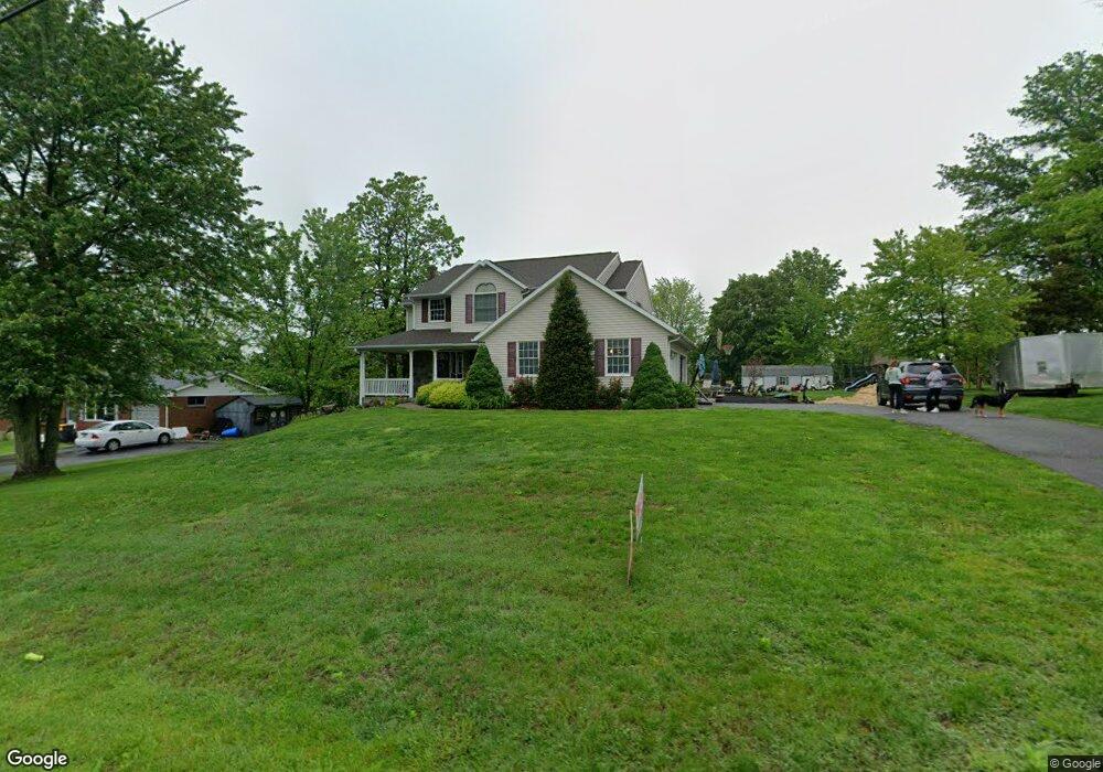 1633 County Line Rd, Bechtelsville, PA 19505 - photo 1