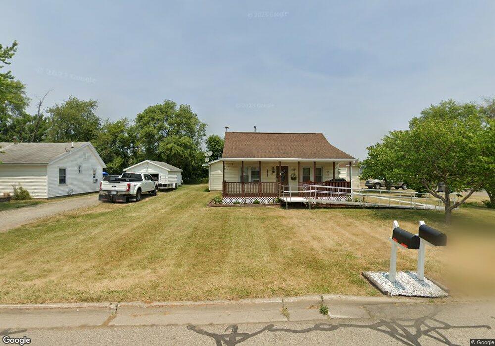 1013 N Ohio Ct, Sturgis, MI 49091 - photo 1